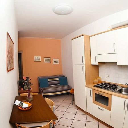 Casa Facchinetti Orange Apartment Malcesine Exterior foto